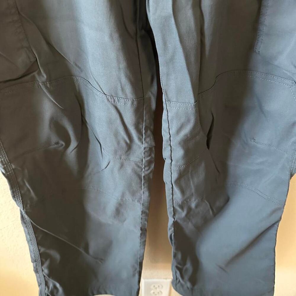 Prana womens grey cargo pants size 10 - Picture 2 of 6